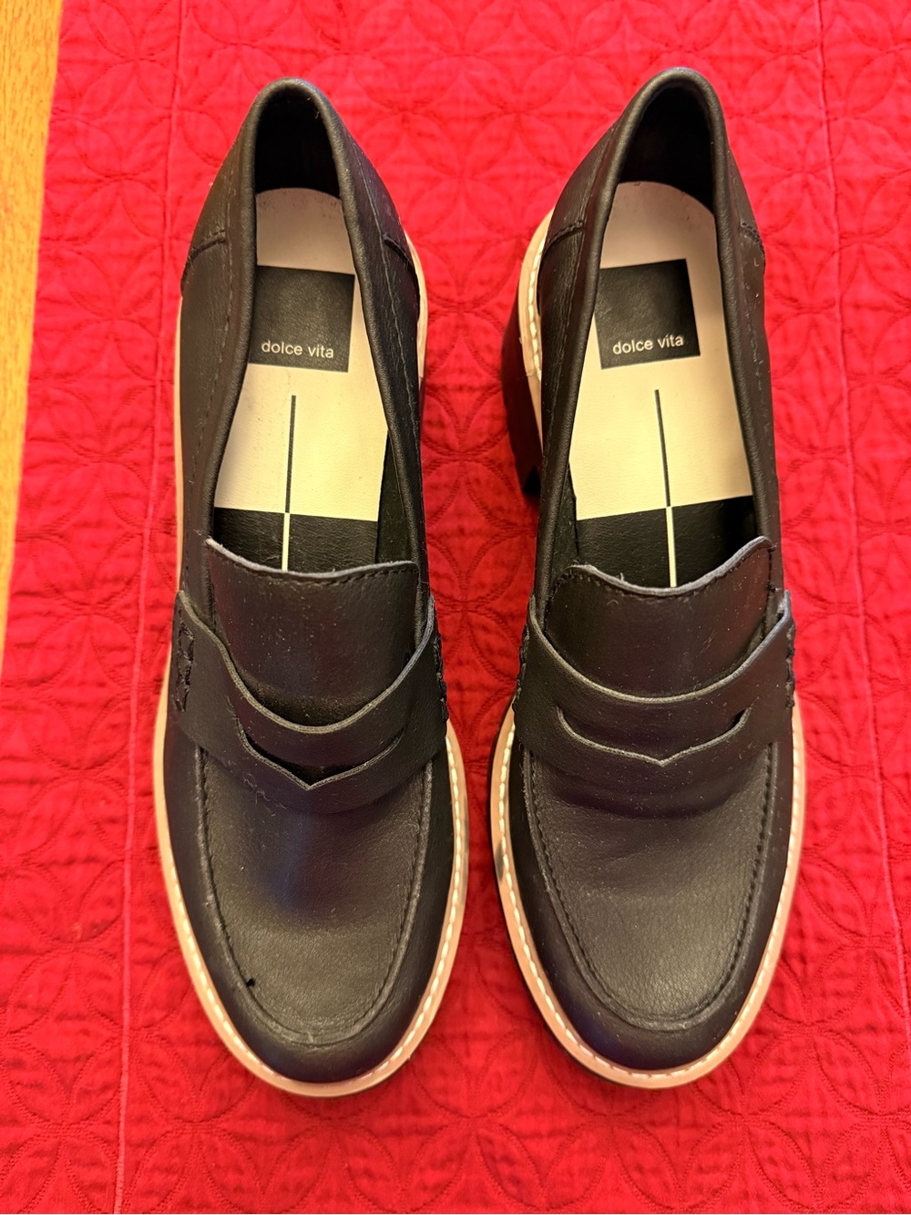 Dolce Vita womens Black Leather Slip-On Loafers